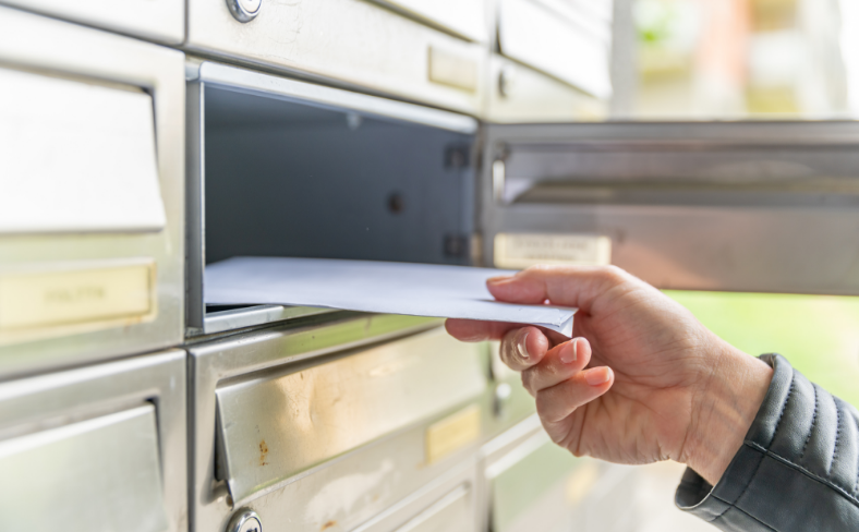 ポスティングのイメージ写真